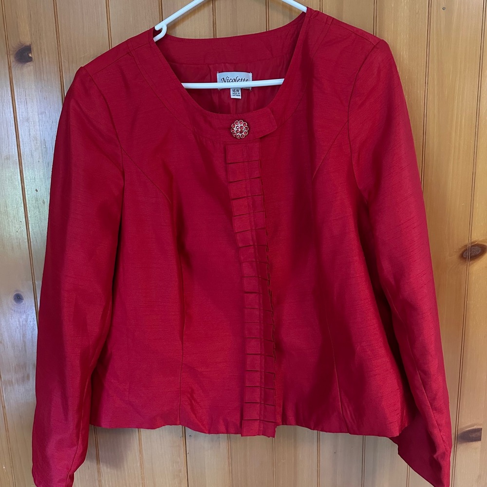 Nicolette Red Evening Jacket Rhinestone Button Ruffle Trim Plus Size 16W Formal